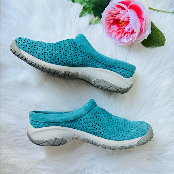 Merrell Encore Teal Vellum Clogs - Picture 4 of 6